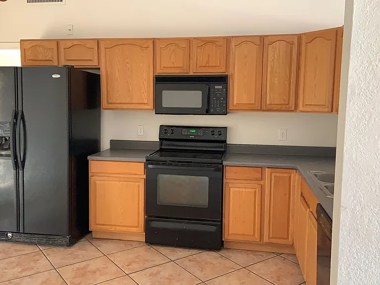 7301 W Georgia Ave — Photo 4