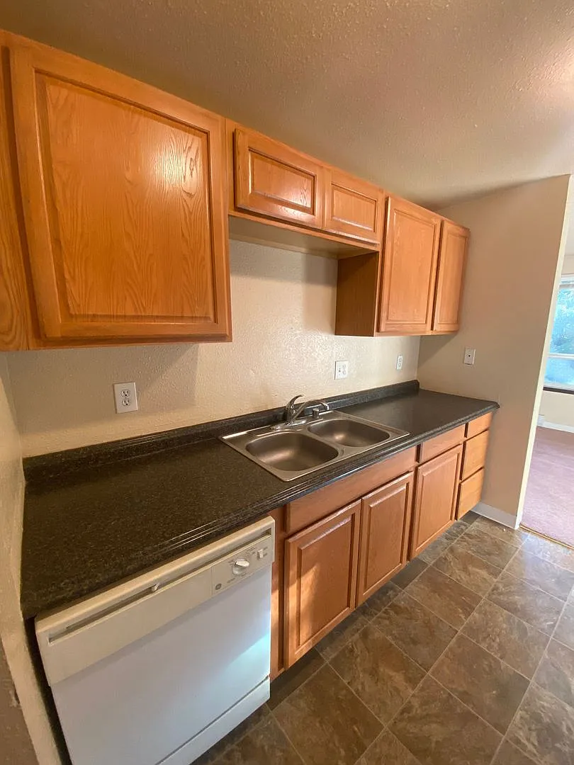 2 bed 1 bath near WWU — Photo 4