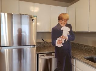 2016 N Adams St APT 606, Arlington, VA 22201