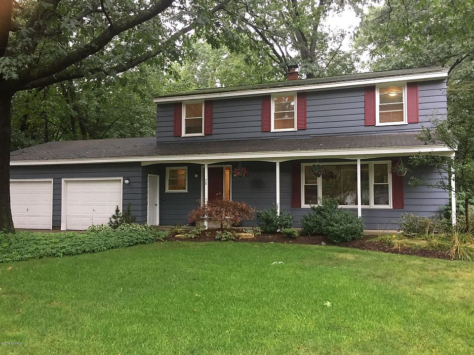 1st image of 78 Oak Valley Dr