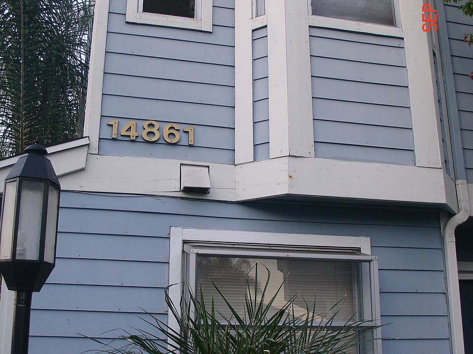 1st image of 14861 Mulberry Dr