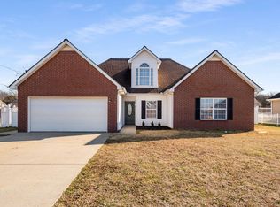 3212 Barksdale Cir, La Vergne, TN 37086