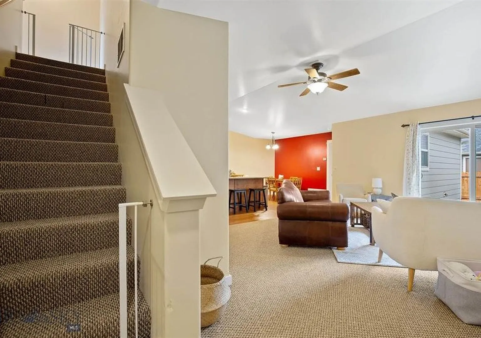 86 Tail Feather Lane Unit B — Photo 3