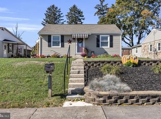 1332 Bryn Mawr Rd, Carlisle, PA 17013