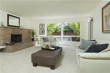 3rd image of 24 La Salle Dr