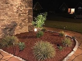 2904 Village Cir, Ocean Springs, MS 39564