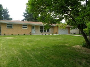 11S349 Dunham Rd, Lemont, IL 60439