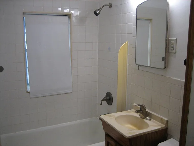 2013 South St — Photo 7