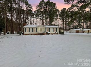 8923 Faires Rd, Charlotte, NC 28215