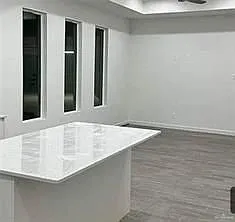 2 bed, 2.0 bath, 975 sqft, $1,050 — Photo 2