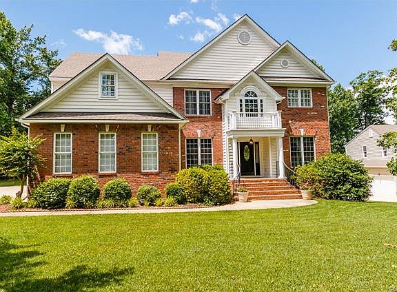 2nd image of 9517 Stone Spring Dr