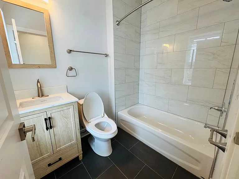 880 n 41 — Photo 7