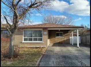7 Forsythia Rd, Brampton, ON L6T2G2