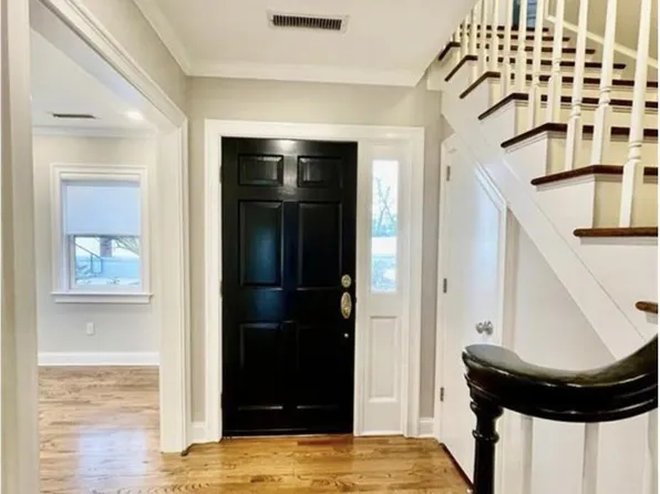 51 Forest Ave APT 44, Greenwich, CT 06870