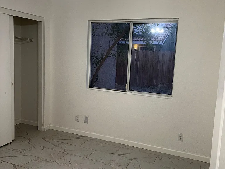 38922 Emerson Dr — Photo 15