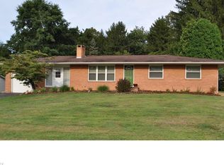 3224 Hilltop Rd, Zanesville, OH