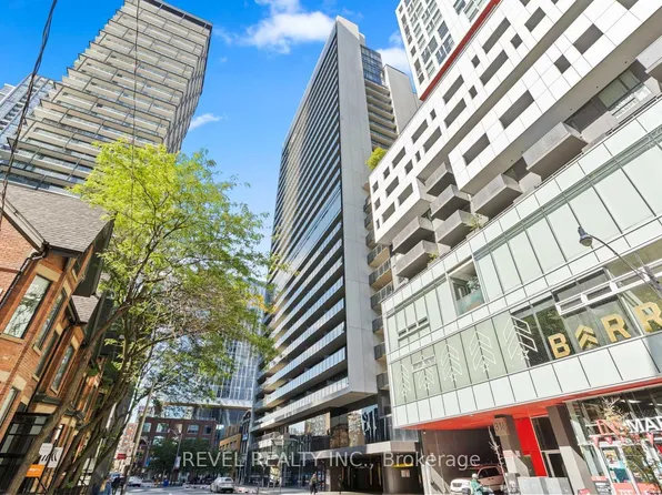 330 Richmond St W, Toronto, ON