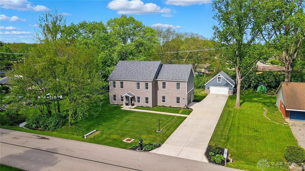 9401 Stephanie St, Dayton, OH 45458 | Zillow