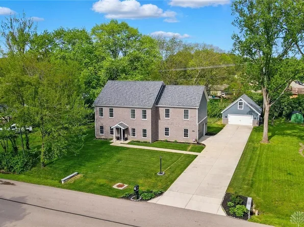 9401 Stephanie St, Dayton, OH 45458