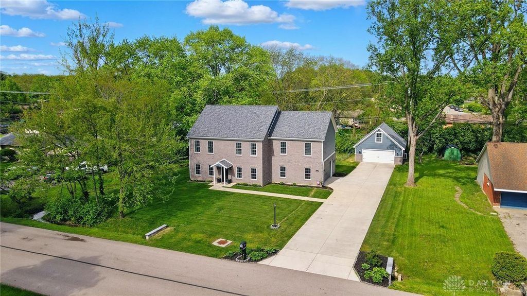 Real estate listing image