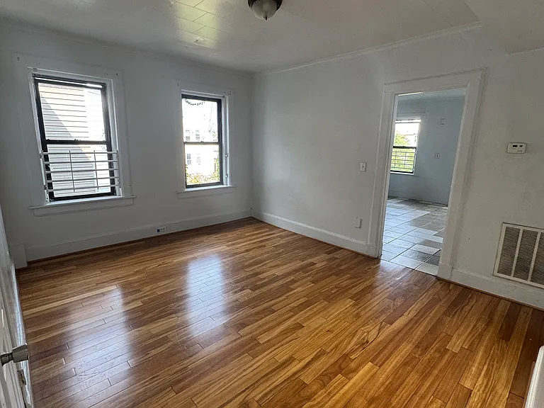 117 Martin St #3 — Photo 6