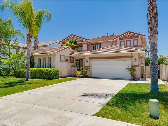2nd image of 45277 Chateau Ct