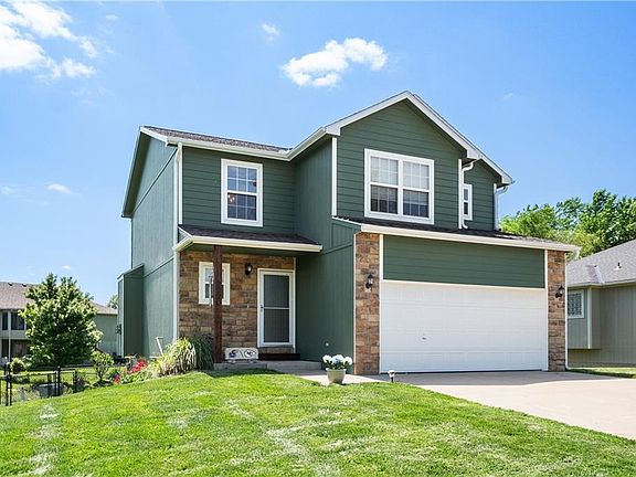 2nd image of 2220 Hidden Valley Dr