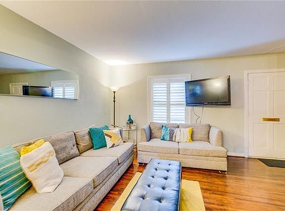 4th image of 6355 Oriole Dr #6355