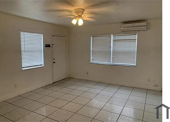 1 bed, 550 sqft, $1,450 — Photo 3