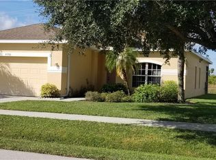 4580 Varsity Cir, Lehigh Acres, FL 33971