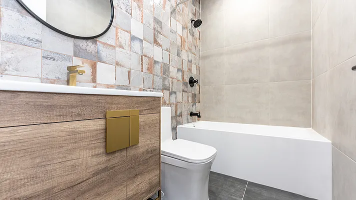 Rented by Aron Fried, LREB | media 14