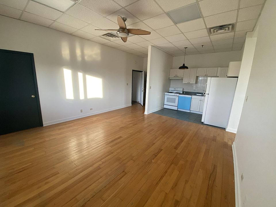 1st image of 5533 N Broadway St #1