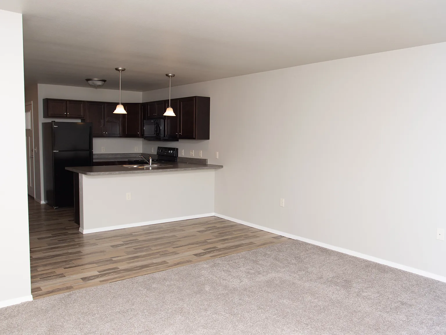 Edgewood Apartments — Photo 4