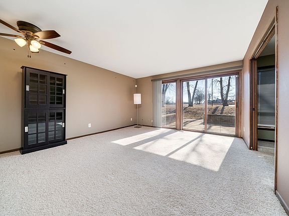 5th image of 218 Bienterra Trl APT 2B
