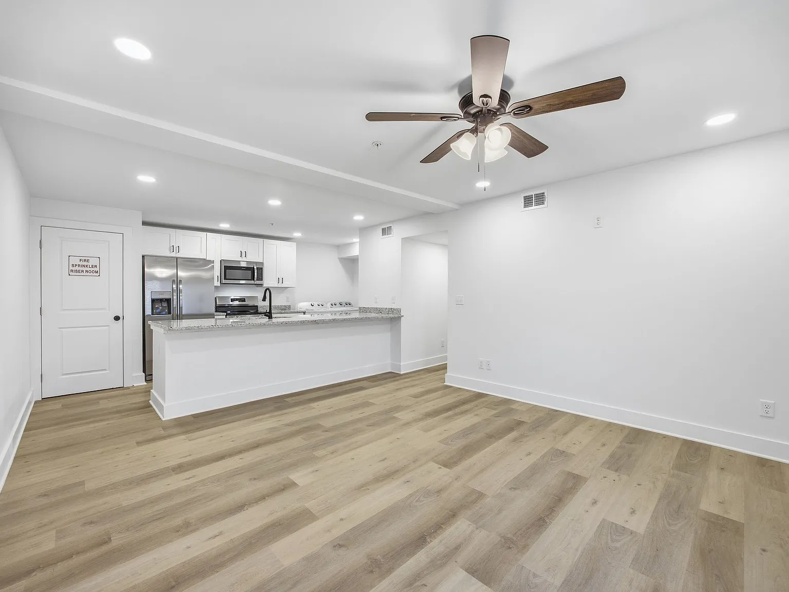 2903 15th Avenue - Apt. 101 — Photo 4