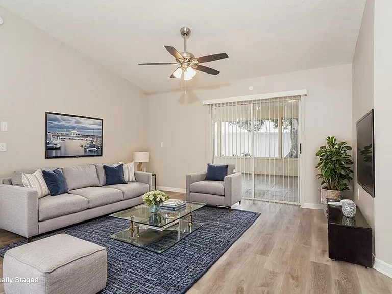 7530 Gunstock Dr — Photo 4