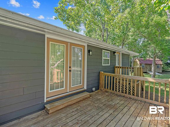 3rd image of 3069 Gregory Ct