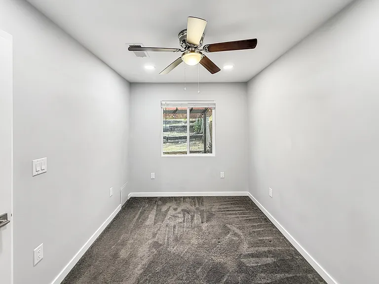 6123 Horton Dr — Photo 12