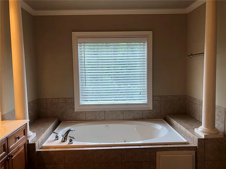 10240 Billings Pointe — Photo 20