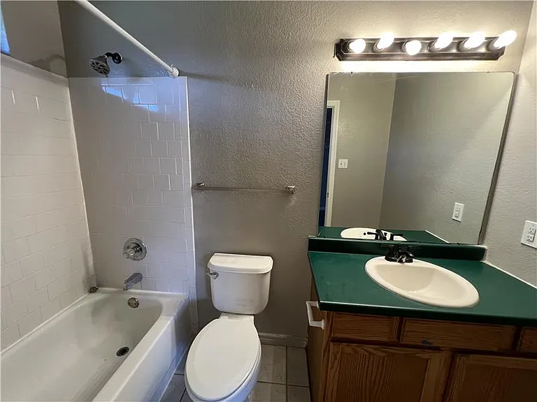 3607 Crescent Dr — Photo 18