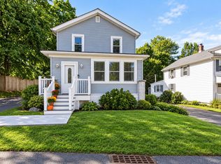 18 Saint Joseph Pl, New Windsor, NY 12553