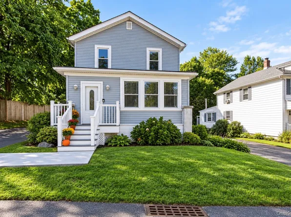 18 Saint Joseph Place, New Windsor, NY 12553