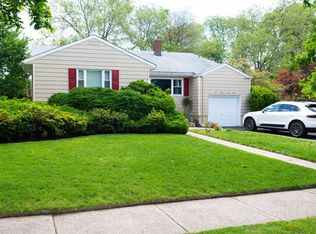 549 Mabie St, New Milford, NJ 07646