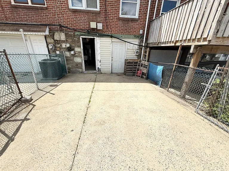 639 Adams Ave — Photo 25