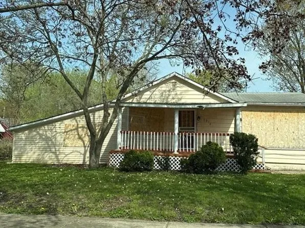1017 Judge Ave, Waukegan, IL 60085