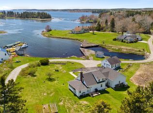 7 Rackliff Rd, Spruce Head, ME 04859