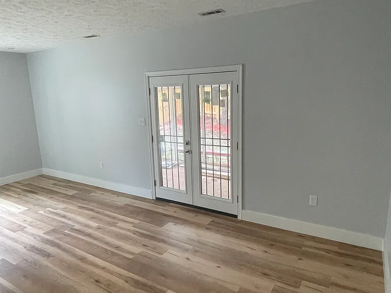 2745 Red Oak Ln — Photo 8