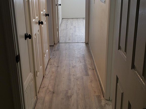 3rd image of 1806 Luby Dr