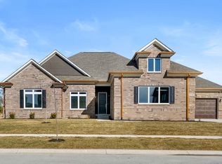 4248 Stone Lake Dr, Zionsville, IN
