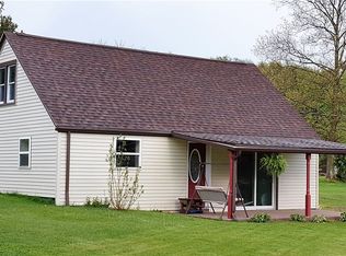 48745 Bloomfield Rd, East Liverpool, OH